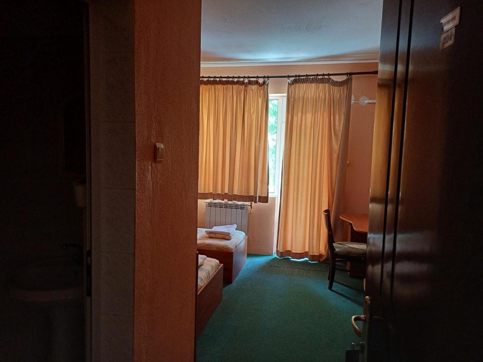 Интернационал Hotel Kulata Exterior foto