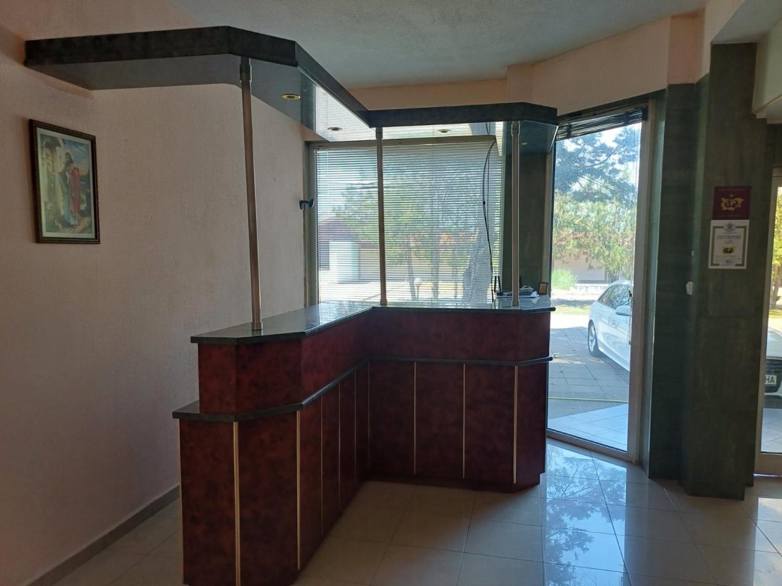 Интернационал Hotel Kulata Exterior foto
